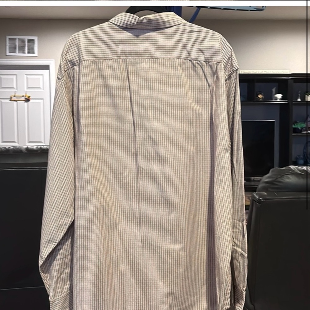 Izod long sleeve, button down Beige Striped Shirt. Size XXL - Picture 2 of 3